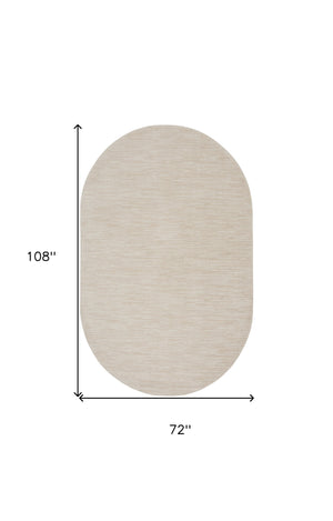 Homeroots Cream Power Loom Area Rug  Polypropylene 522300