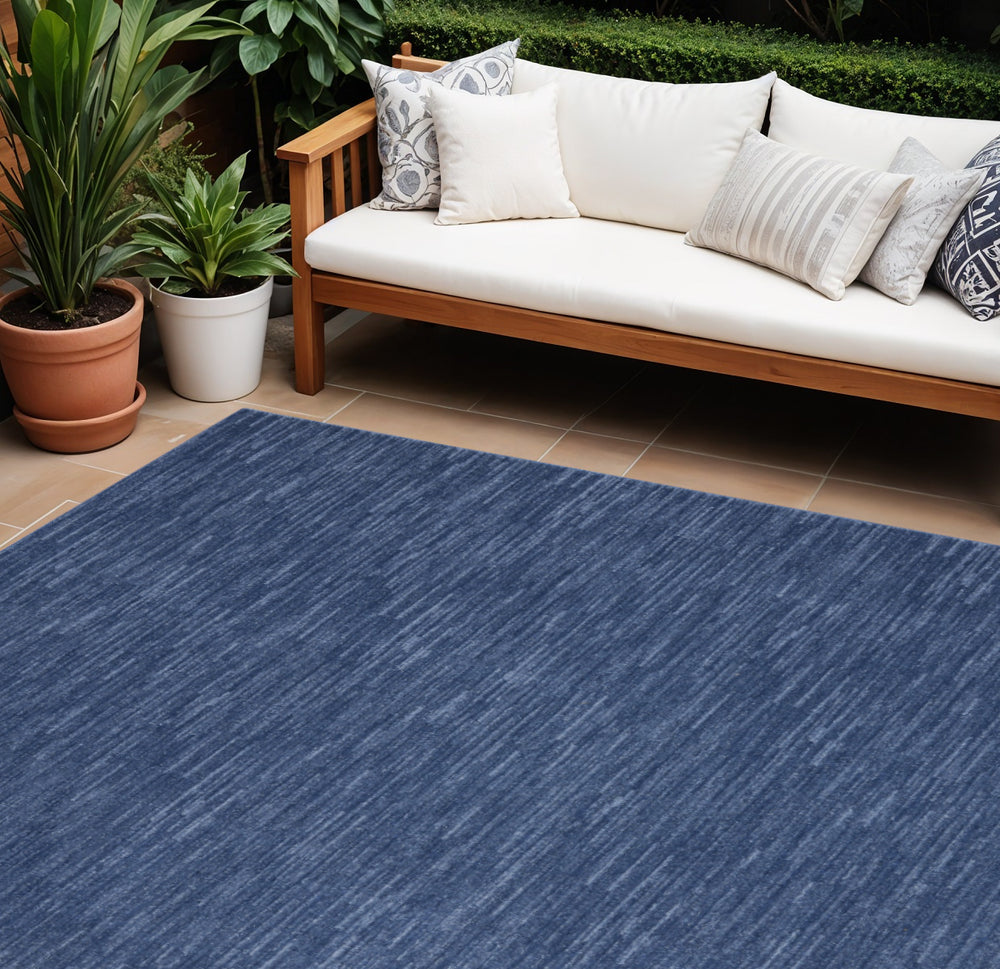 Homeroots 8' X 11' Navy Blue Indoor Outdoor Area Rug  Polypropylene 522324