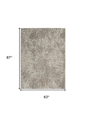 Homeroots 5' X 7' Gray And Ivory Abstract Power Loom Area Rug  Polyester 522354