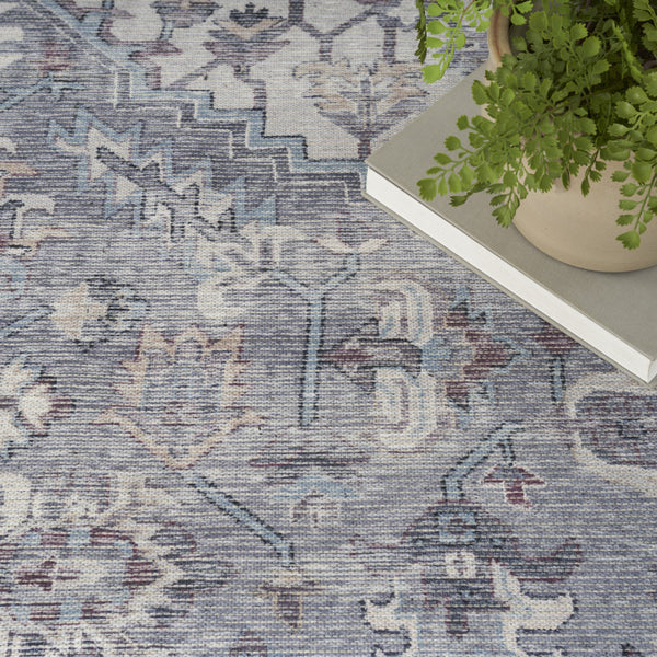 Homeroots 9' X 12' Gray Floral Power Loom Distressed Area Rug  Polyester 522428