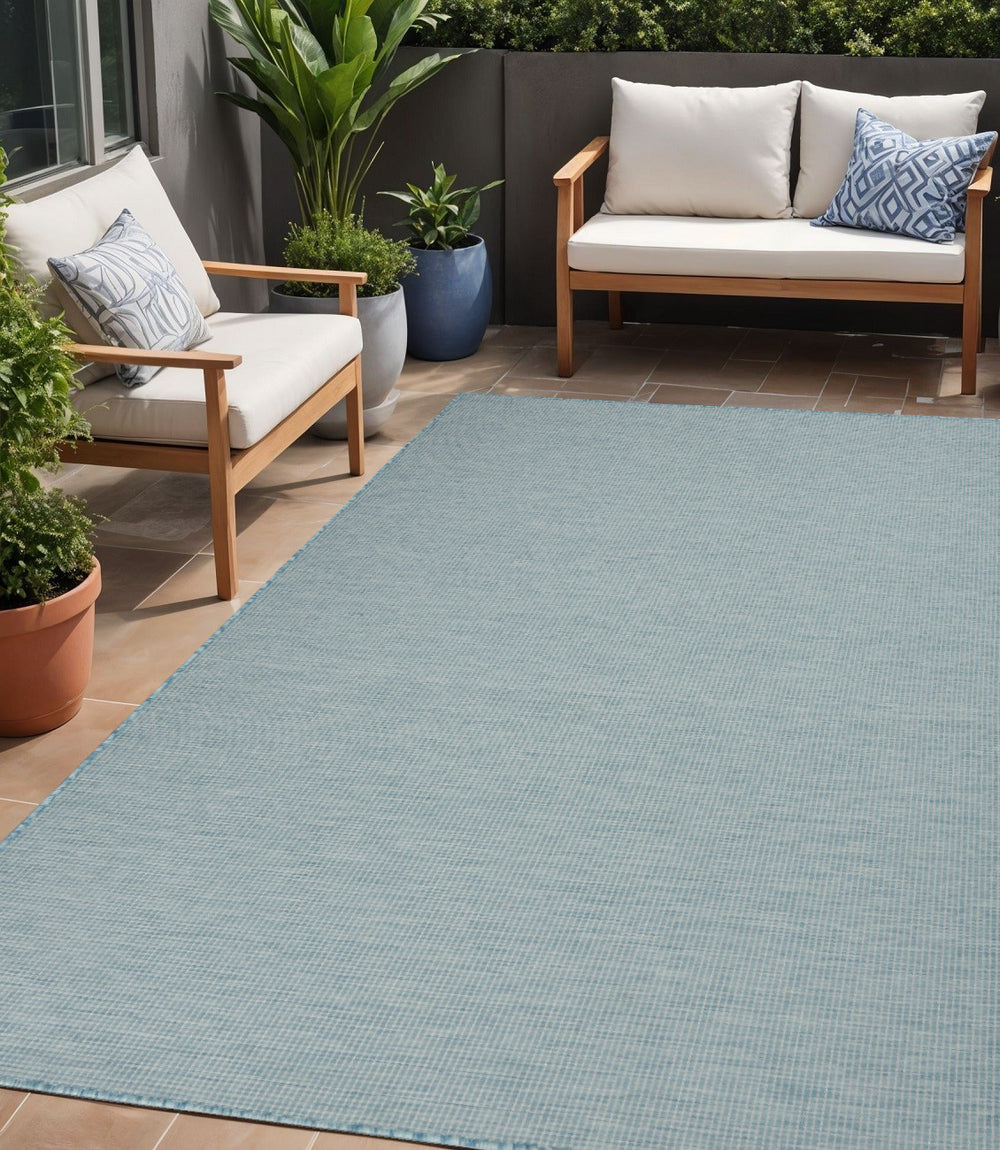 Homeroots 5' X 7' Aqua Indoor Outdoor Area Rug  Polypropylene 522441