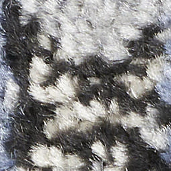 HomeRoots 8' Black Floral Power Loom Area Rug - Timeless Elegance with Distressed Charm for Any Space 5' X 7' 522457