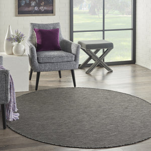 Homeroots 6' Charcoal Round Power Loom Area Rug  Polypropylene 522504