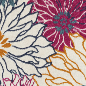 Homeroots 8' X 10' Cream Floral Power Loom Area Rug  Polypropylene 522509