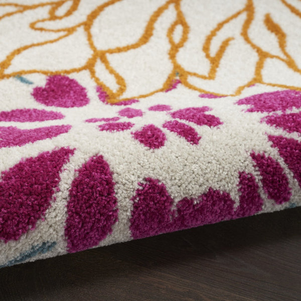 HomeRoots 8' Cream Floral Power Loom Area Rug - Timeless Elegance and Cozy Comfort for Any Room Decor 8' X 10' 522509