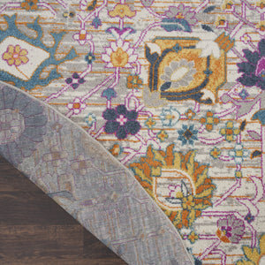 Homeroots 5' Gray Round Floral Power Loom Area Rug  Polypropylene 522541