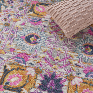 Homeroots 5' Gray Round Floral Power Loom Area Rug  Polypropylene 522541