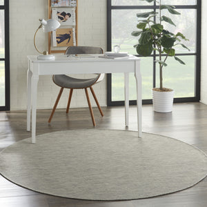 Homeroots 6' Gray Round Power Loom Area Rug  Polypropylene 522549