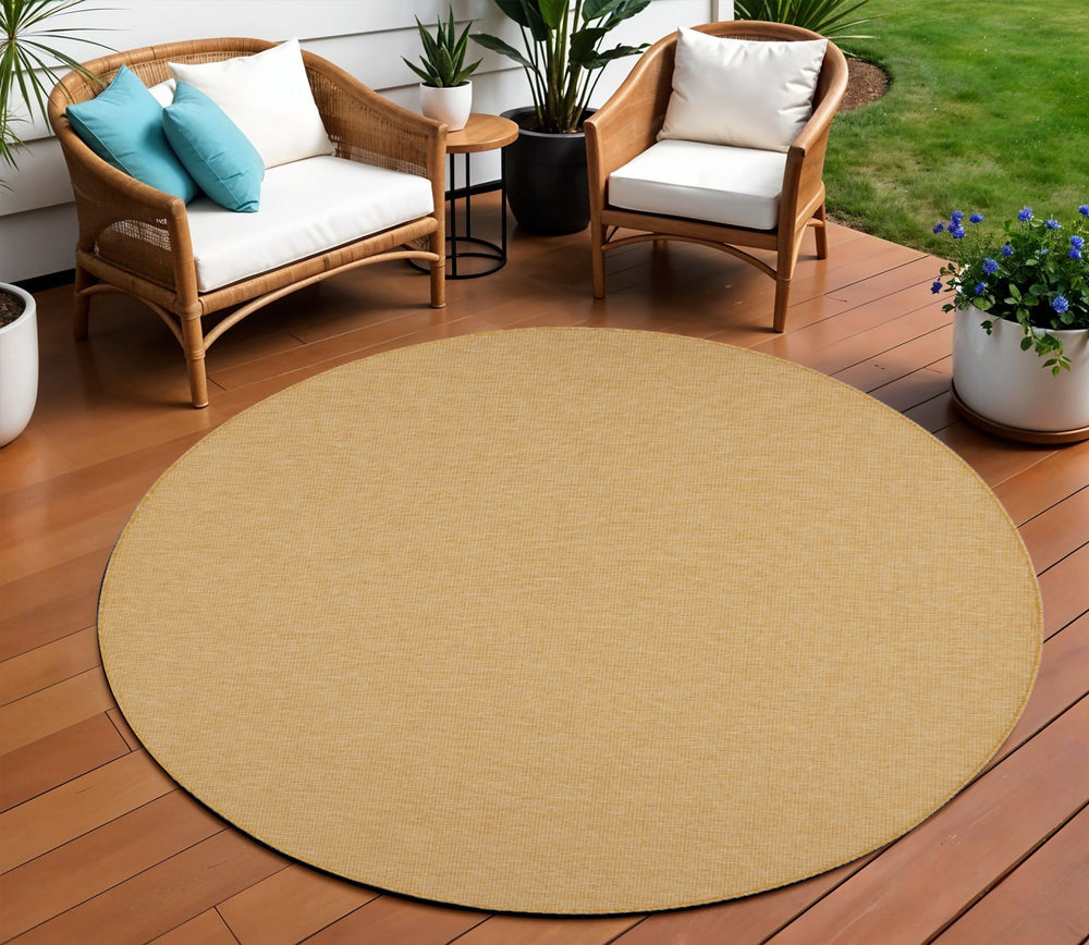 Homeroots 8' Yellow Indoor Outdoor Area Rug  Polypropylene 522594
