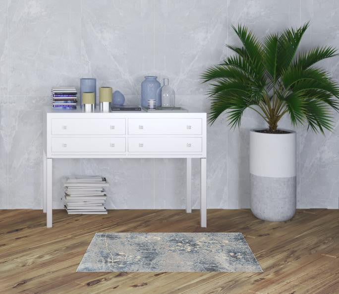 Homeroots 3' X 4' Blue Floral Power Loom Area Rug  Polyester 522608