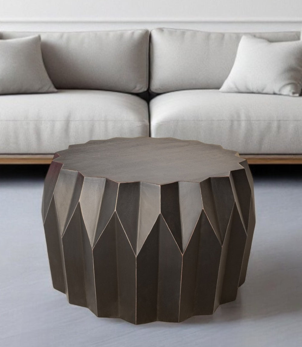HomeRoots 29" Solid Mango Wood Round Coffee Table in Matte Black – Vintage Charm for Any Space Decor! 523614