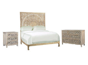 Homeroots Solid Wood Queen Gray Carved Medallion Bed  Wood 523616