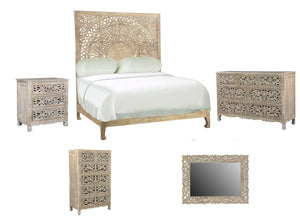 Homeroots Solid Wood Queen Gray Carved Medallion Bed  Wood 523616