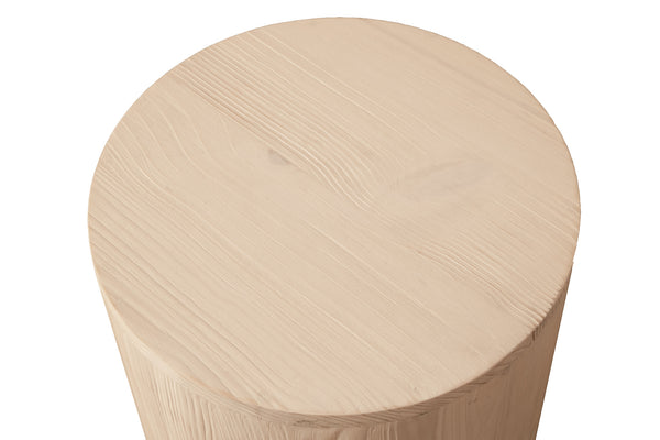 Homeroots 18" Natural Solid Wood Round End Table   523982