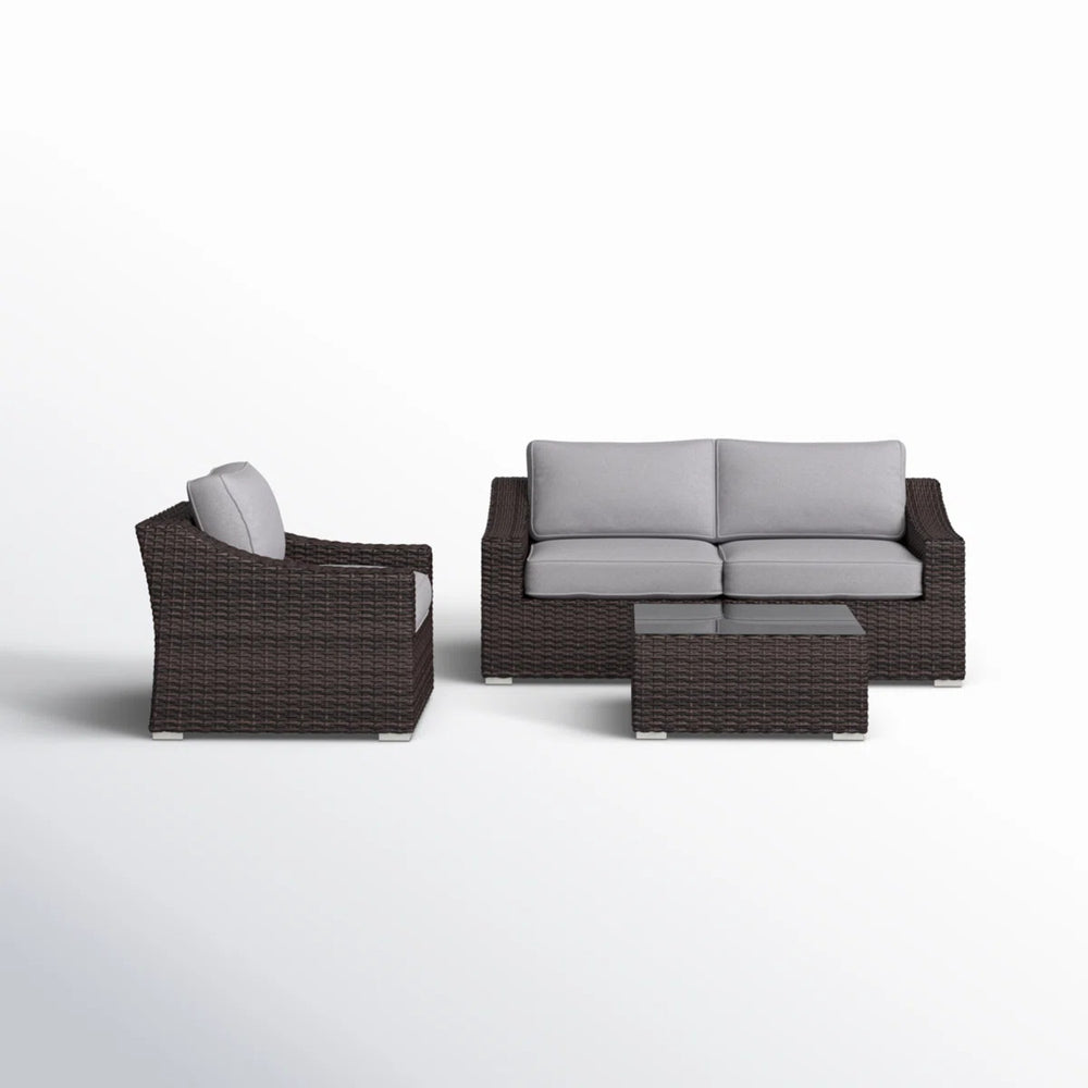 English Elm Fully Assembled 4-Piece Wicker Sectional Set With Machine-Washable Cushions For Outdoor Comfort B120S00138
