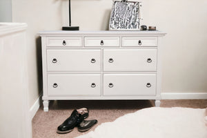 Homeroots 62" White Solid Wood Seven Drawer Double Dresser  Solid Wood 524108