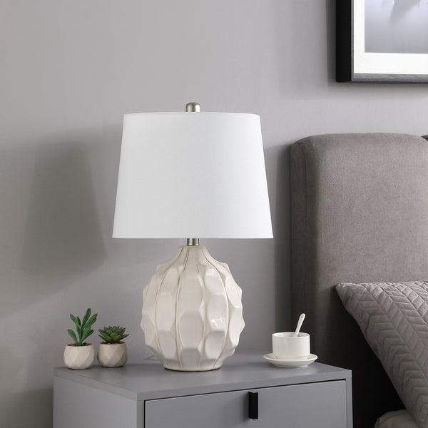 Homeroots 22" Cream Ceramic Faceted Table Lamp With Off White Drum Shade   524251