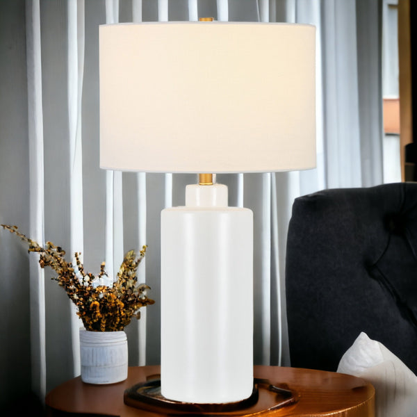 Homeroots 25" White Ceramic Table Lamp With White Drum Shade   524334