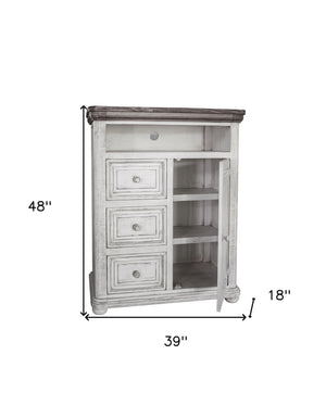 Homeroots 39" Off White Solid Wood Three Drawer Gentlemans Chest  Solid Wood 524573