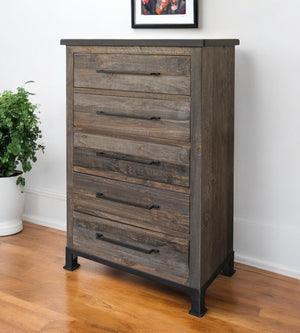 HomeRoots 36" Gray Solid Wood Dresser with Five Drawers - Timeless Rustic Charm for Stylish Bedroom Storage 5 524578