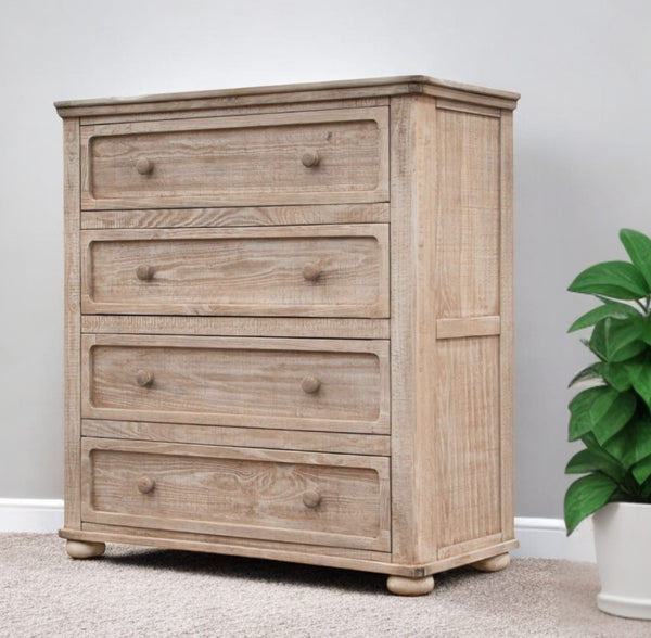 Homeroots 40" Natural Solid Wood Four Drawer Chest  Solid Wood 524597