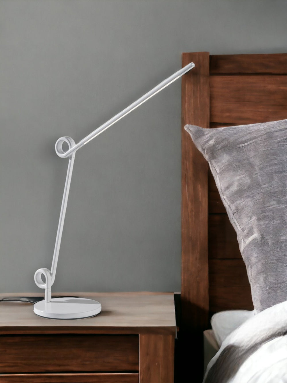 HomeRoots 35" White Metal Novelty Desk Lamp with USB Charging Port & Integrated LED for Modern Workspaces 524640