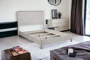 Homeroots Gray Wood California King Bed Frame  Wood 524819