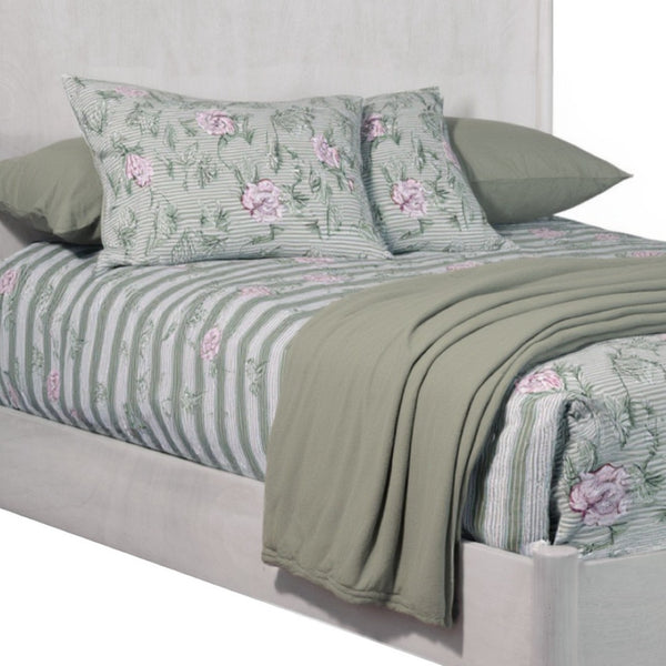 Homeroots Gray Solid Wood Full Bed Frame - Mid-century Inspired Design For A Stylish And Cozy Bedroom Retreat  Wood 524842