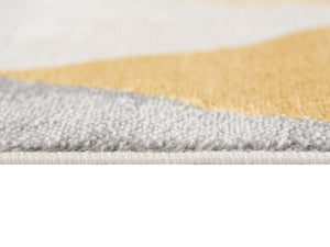 Homeroots 8' Yellow Round Geometric Washable Non Skid Area Rug  Polypropylene 524888