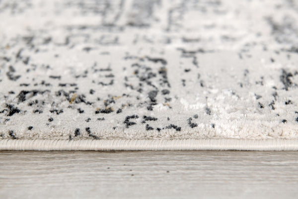 Homeroots 10' Ivory And Gray Geometric Distressed Runner Rug  Polyester 524914