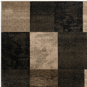 Homeroots 5' Beige And Brown Geometric Distressed Round Rug  Olefin 524920