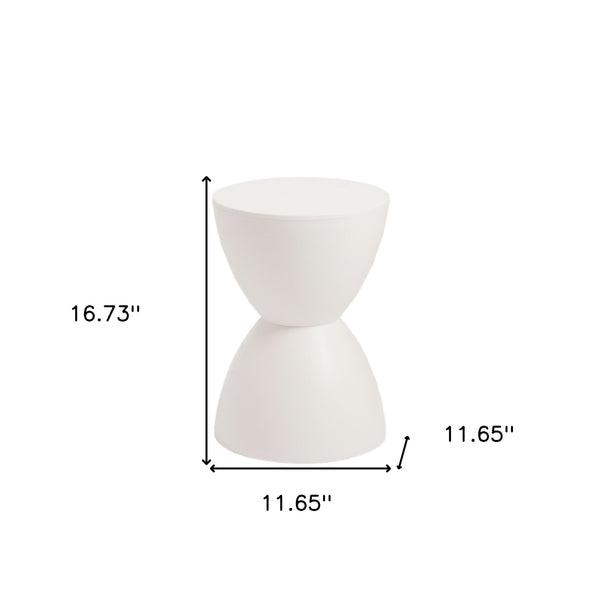 Homeroots 17" White Heavy Duty Plastic Round Pedestal End Table   524950