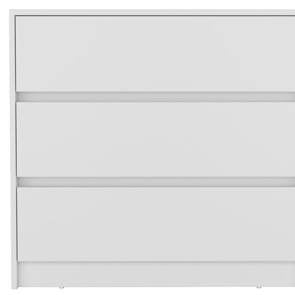 Homeroots 33" White Three Drawer Dresser  Manufactured Wood 524955