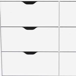 Homeroots 42" White Four Drawer Dresser  Manufactured Wood 524959