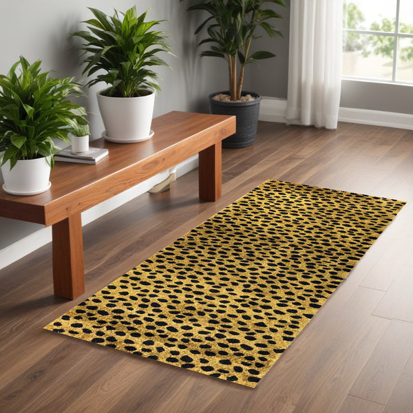 Homeroots 2' X 6' Bronze Leopard Print Washable Runner Rug With Uv Protection  Synthetic 526213