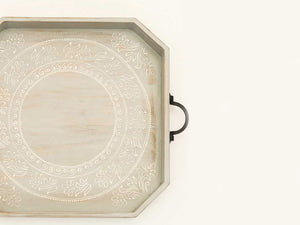 Homeroots Set Of Two Gray And White Octagon Solid Wood Paisley Handmade Serving Tray With Handles   526348