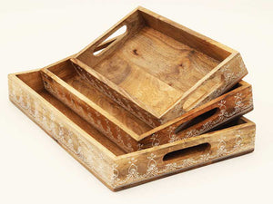 Homeroots Set Of Three Natural Rectangular Solid Wood Floral Handmade Serving Tray With Handles   526350