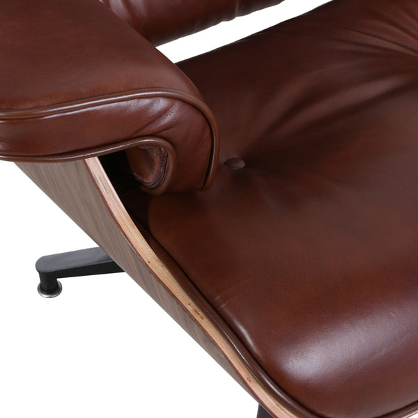 Homeroots 35" Brown Tufted Genuine Leather Swivel Lounge Chair With Ottoman   526377