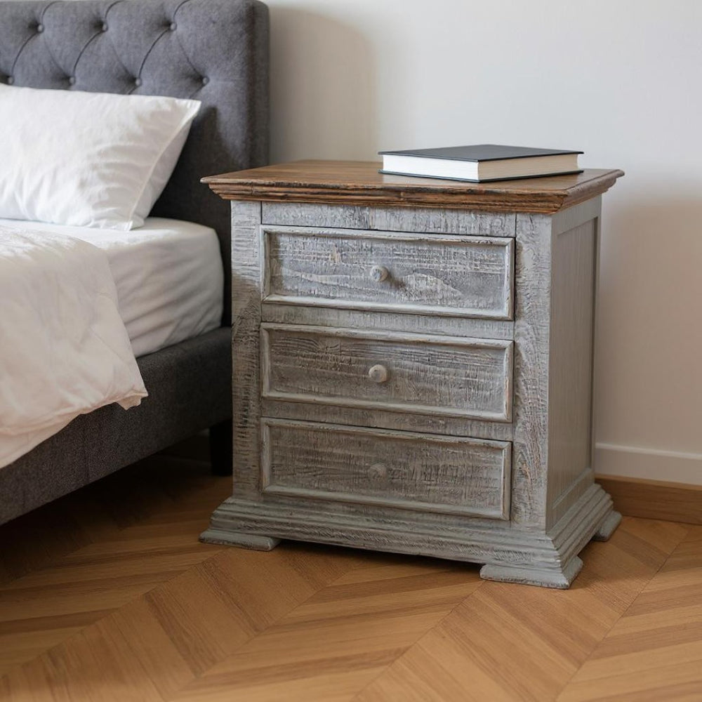 HomeRoots 32" Gray Three Drawer Nightstand - Stylish Storage Solution with Two-Tone Finish for Any Space 527065