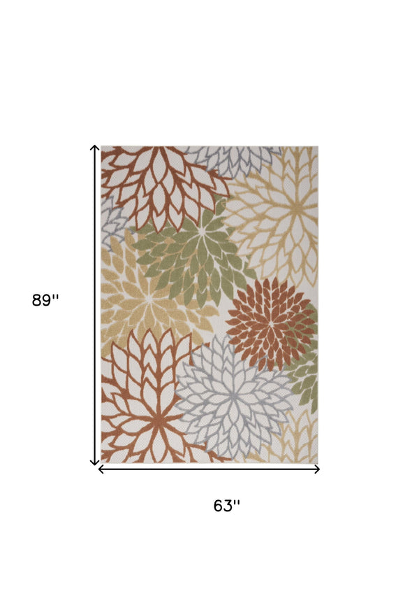 Homeroots 5' X 7' Ivory Green And Blue Indoor Outdoor Area Rug  Polypropylene 527607