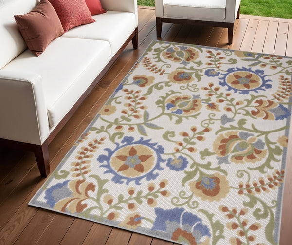 Homeroots 4' X 6' Ivory And Blue Indoor Outdoor Area Rug – Stylish, Durable, And Versatile For Any Space!  Polypropylene 527613