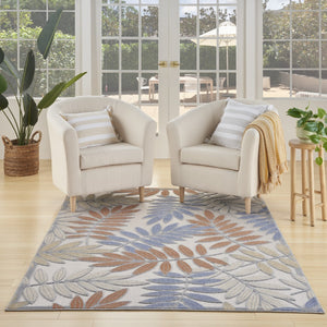 Homeroots 4' X 6' Blue Indoor Outdoor Area Rug - Versatile, Durable, Easy To Maintain For Stylish Spaces!  Polypropylene 527620