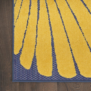 HomeRoots 5' Coastal Starfish Area Rug in Vibrant Orange, Green & Blue - Indoor/Outdoor, Easy-Clean Design 527626