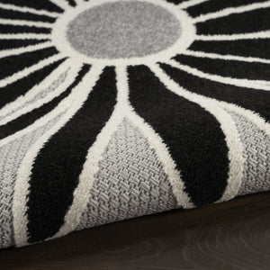 HomeRoots 8' Black and White Floral Area Rug - Durable, Non-Skid Design for Indoor or Outdoor High-Traffic Areas 8' Round Round 527636