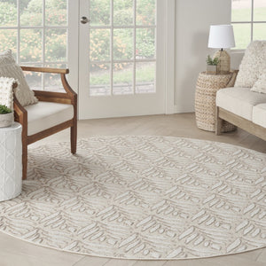 HomeRoots 8' Floral Indoor Outdoor Area Rug - Stylish Gray and Ivory Design for Patios, Kitchens, and More 8' Round Round 527646