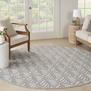 HomeRoots 8' Gray Floral Area Rug - Durable Non-Skid Design for Indoor & Outdoor Elegance, Easy Care & Versatile Use 8' Round Round 527649