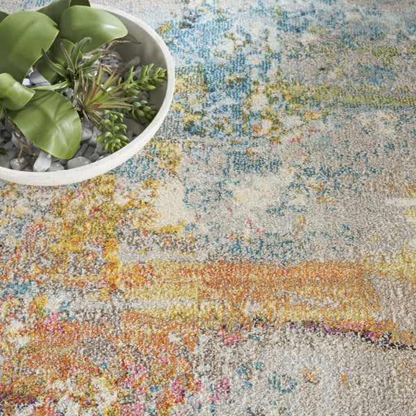 Homeroots 10' Green Round Abstract Power Loom Area Rug  Polypropylene 527672