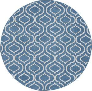 Homeroots 5' Gray Round Moroccan Power Loom Area Rug  Polypropylene 527695