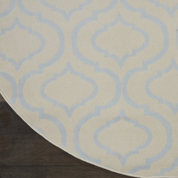 Homeroots 5' Gray Round Moroccan Power Loom Area Rug  Polypropylene 527704