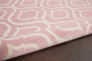 HomeRoots 6' Pink and Ivory Moroccan Area Rug - Modern Power Loomed Design for Stylish Home Décor and Comfort 6' X 9' 527710